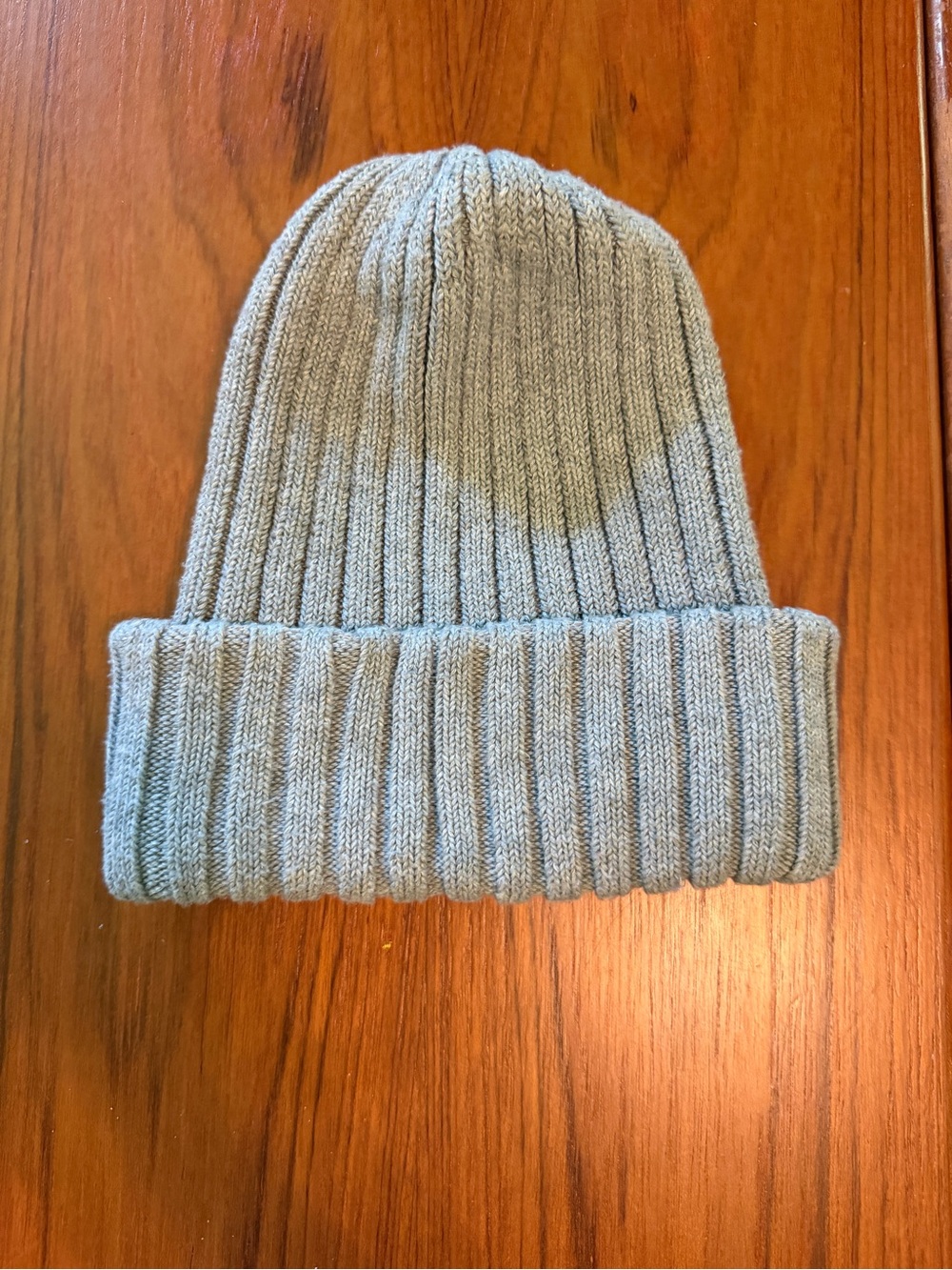 H&M Light Gray Ribbed Knit Beanie